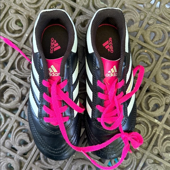 Adidas Black and Pink Soccer Shoes Soccer Cleats Footwear. Girls 13K - Picture 2 of 8